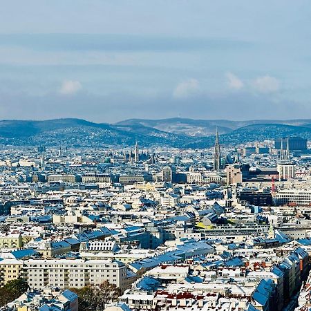 Triiiple Level 31 - Sonnenwohnen Apartment Mit Fantastischem Ausblick Und Parkplatz Vienna Luaran gambar