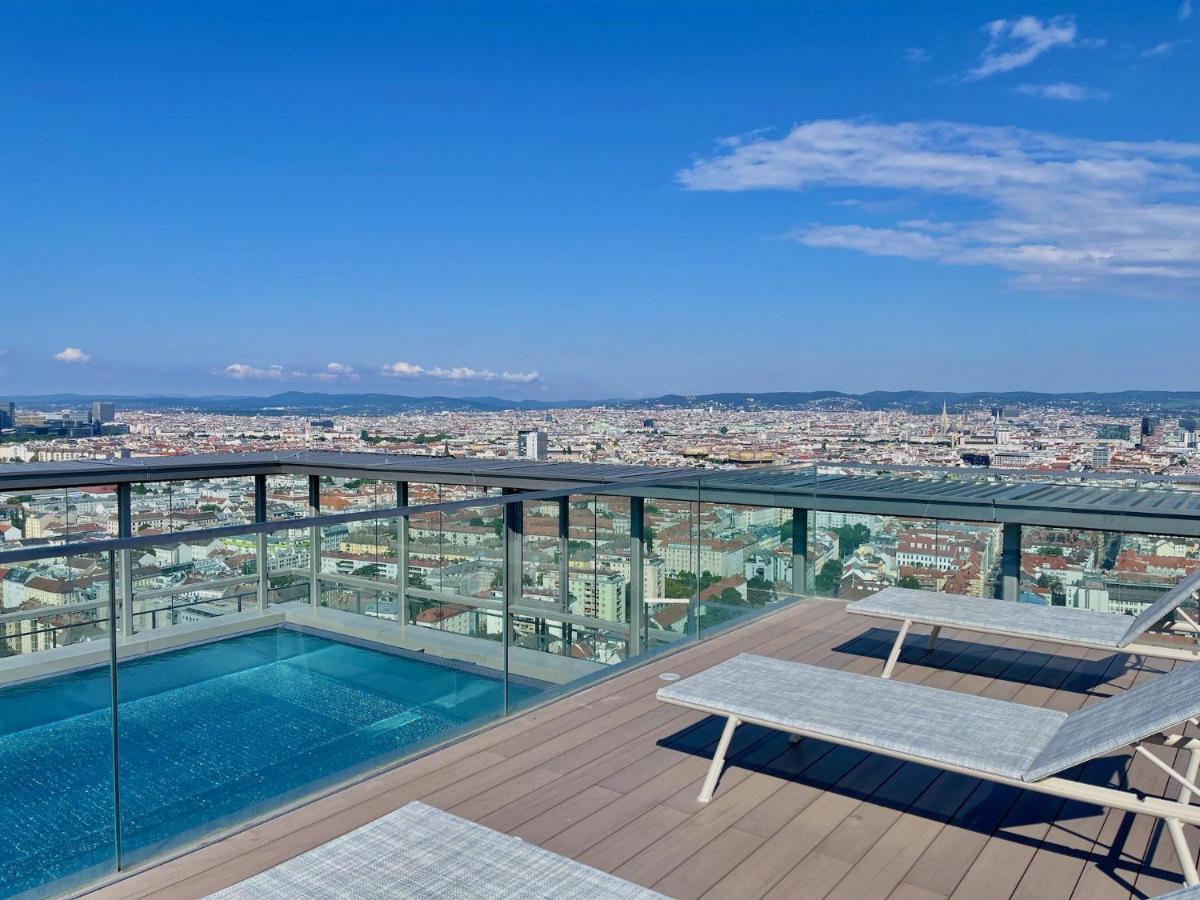 Triiiple Level 31 - Sonnenwohnen Apartment Mit Fantastischem Ausblick Und Parkplatz Vienna Luaran gambar